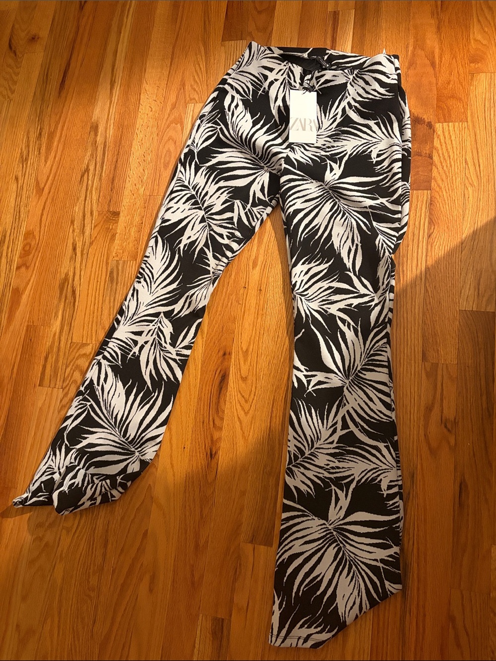 Zara Black & White Palm-Print Wide Leg Pants LARGE